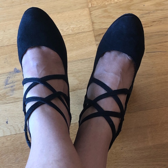 Heels - Picture 7 of 7